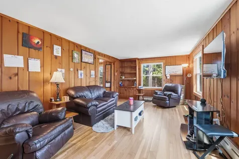 1090 Main Street Laconia NH 03246