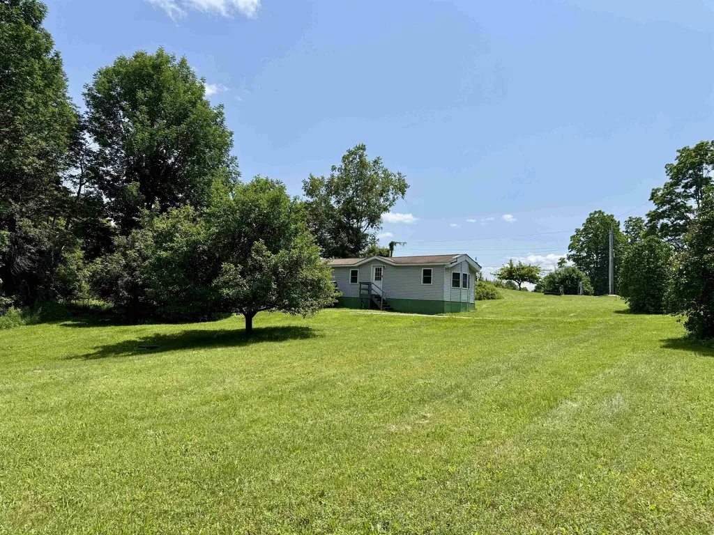 831 Mccarthy Road Williamstown VT 05679