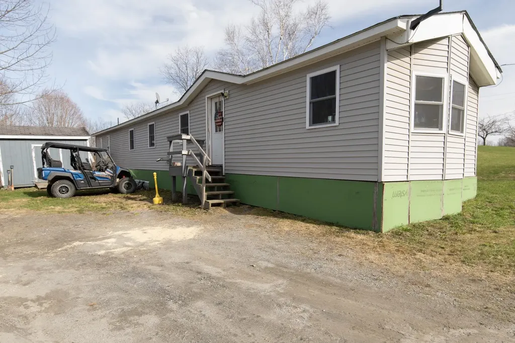 831 Mccarthy Road Williamstown VT 05679