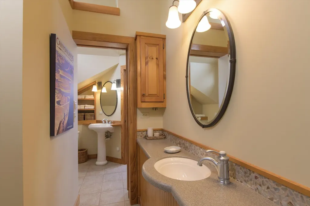 12 Archibald Lane Ludlow VT 05149