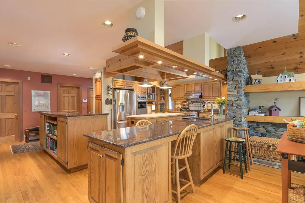12 Archibald Lane Ludlow VT 05149