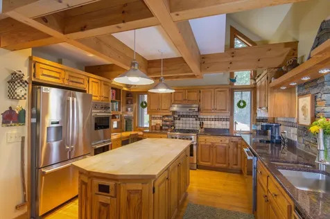 12 Archibald Lane Ludlow VT 05149