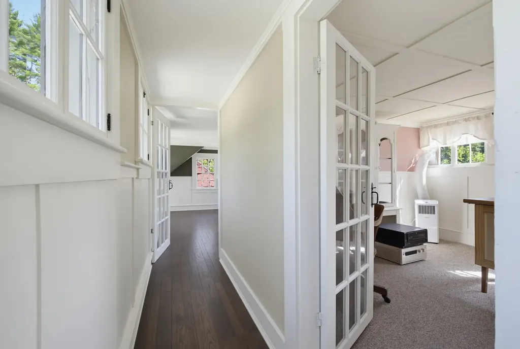 41 W Lull Place New Boston NH 03070