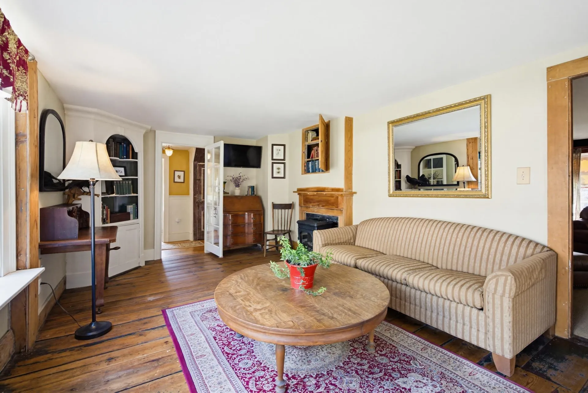 41 W Lull Place New Boston NH 03070