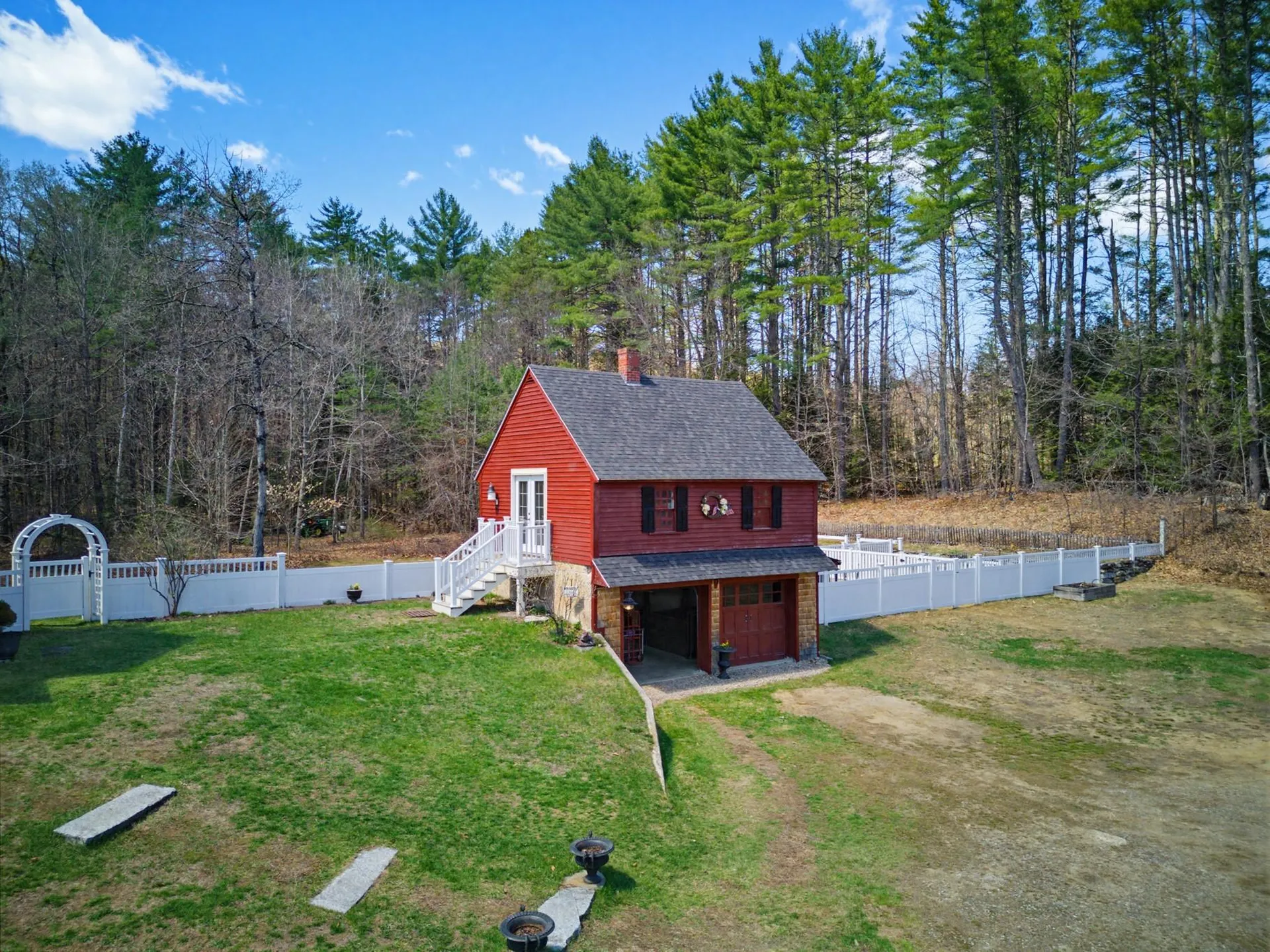 41 W Lull Place New Boston NH 03070