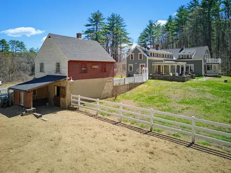 41 W Lull Place New Boston NH 03070