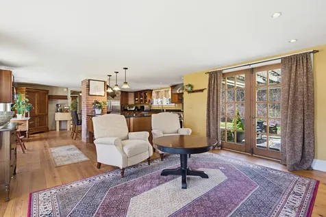 41 W Lull Place New Boston NH 03070