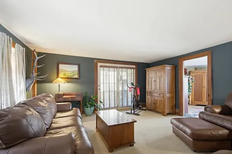 41 W Lull Place New Boston NH 03070