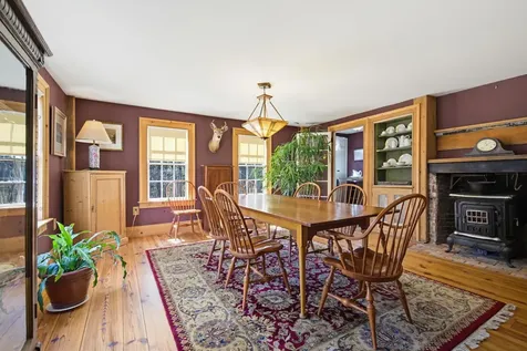 41 W Lull Place New Boston NH 03070