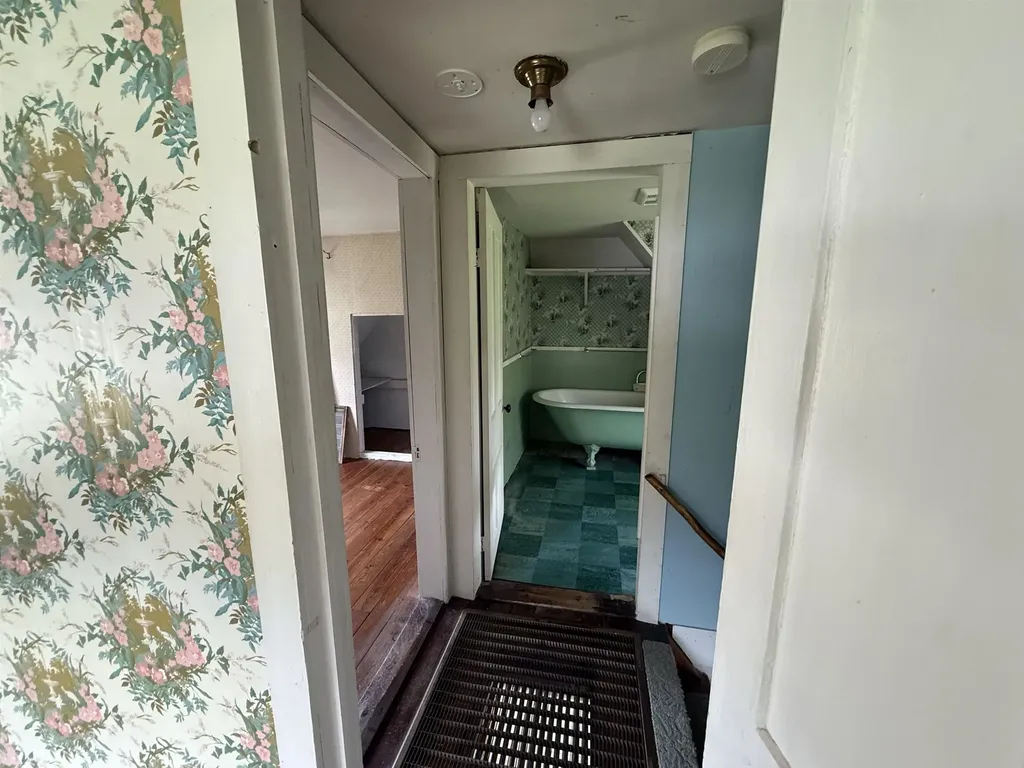 2819 Vt Route 313 Arlington VT 05250