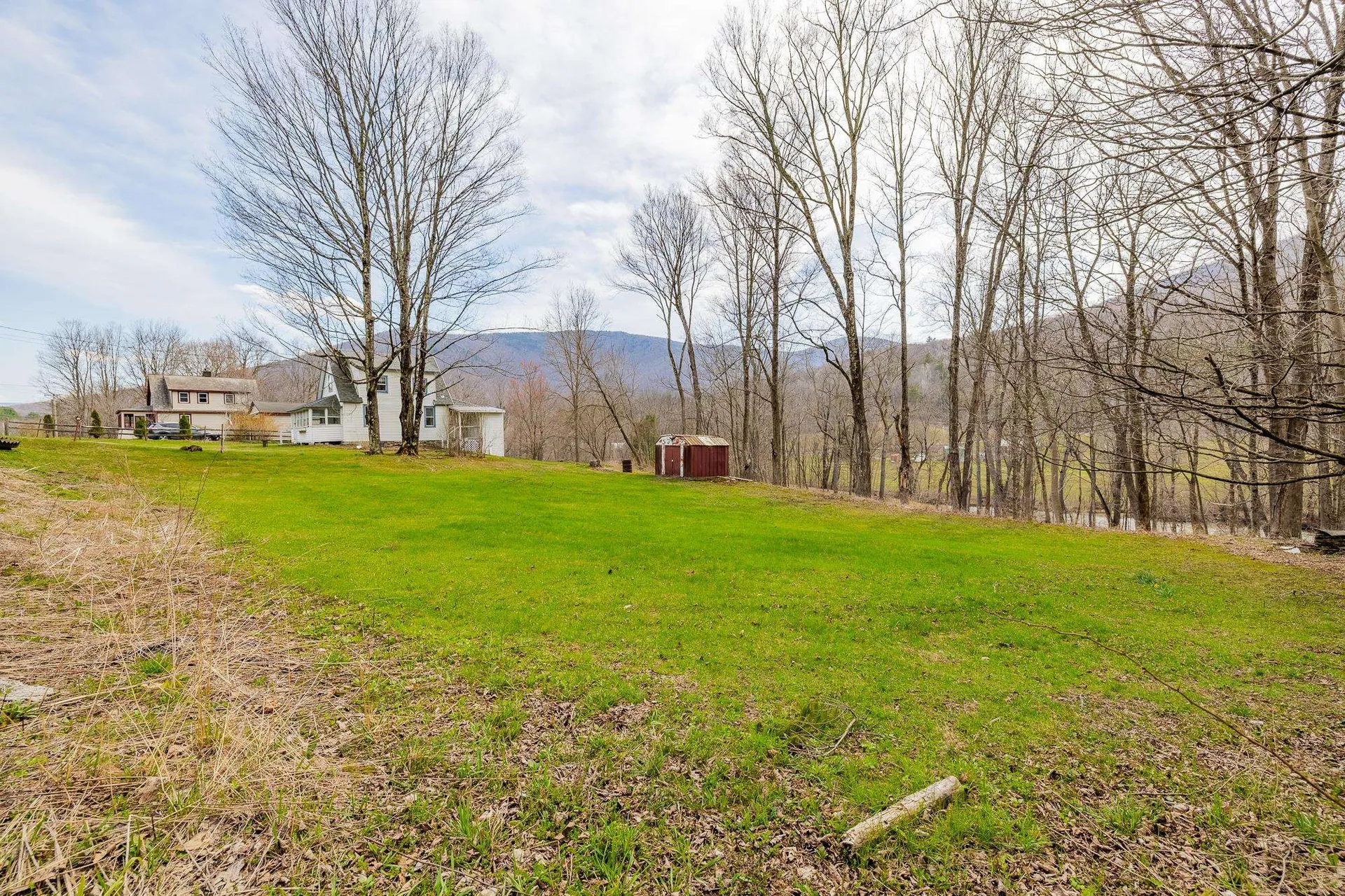 2819 Vt Route 313 Arlington VT 05250