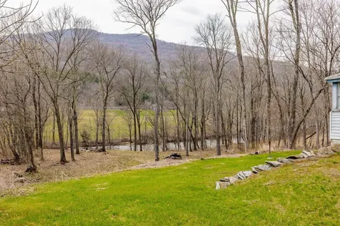 2819 Vt Route 313 Arlington VT 05250