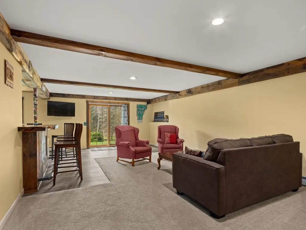 880 Stonefence Road Richmond VT 05477