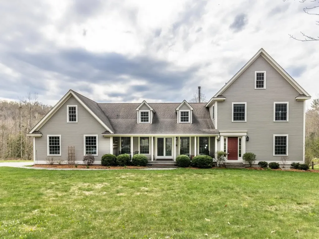 880 Stonefence Road Richmond VT 05477