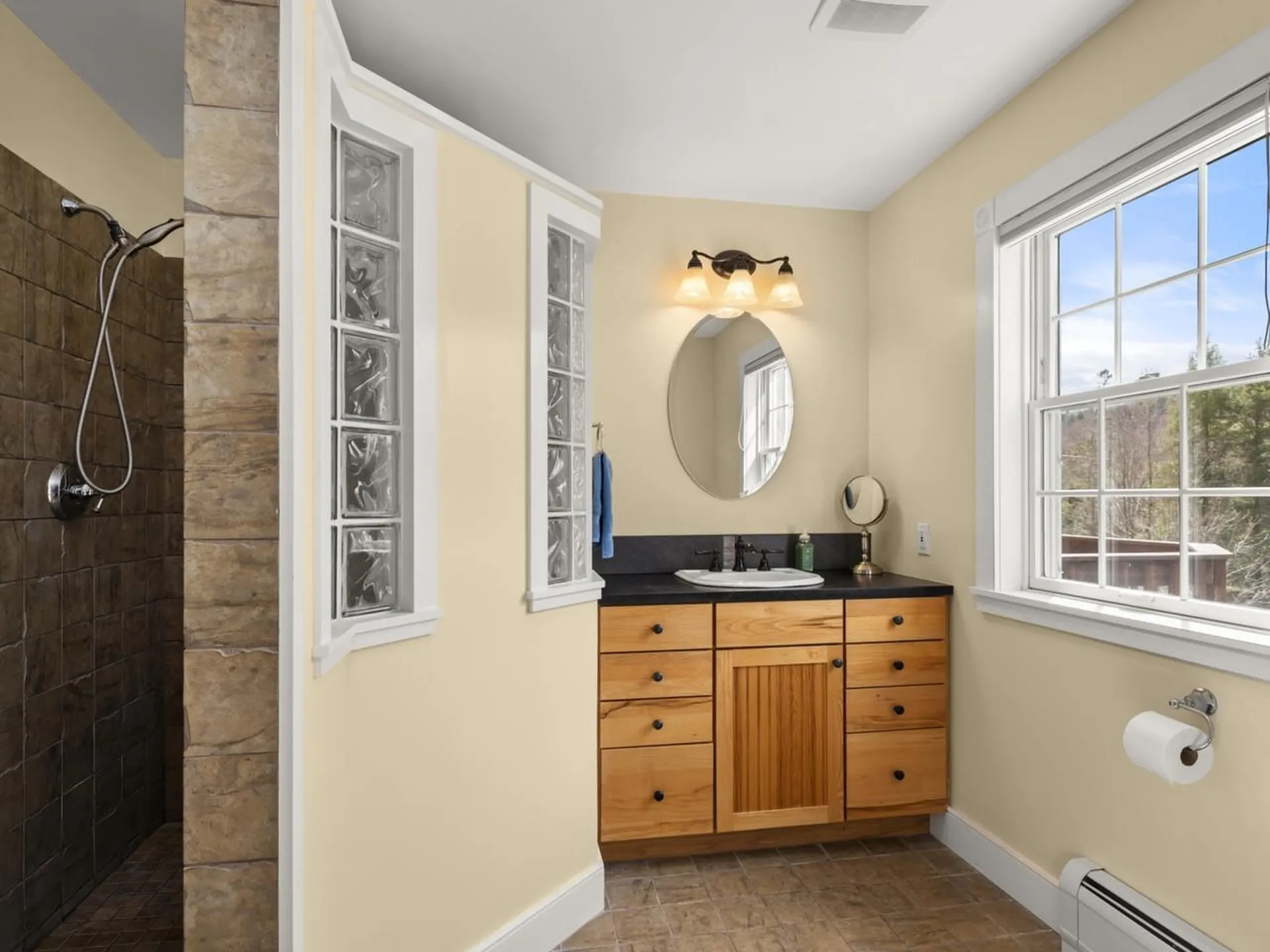 880 Stonefence Road Richmond VT 05477
