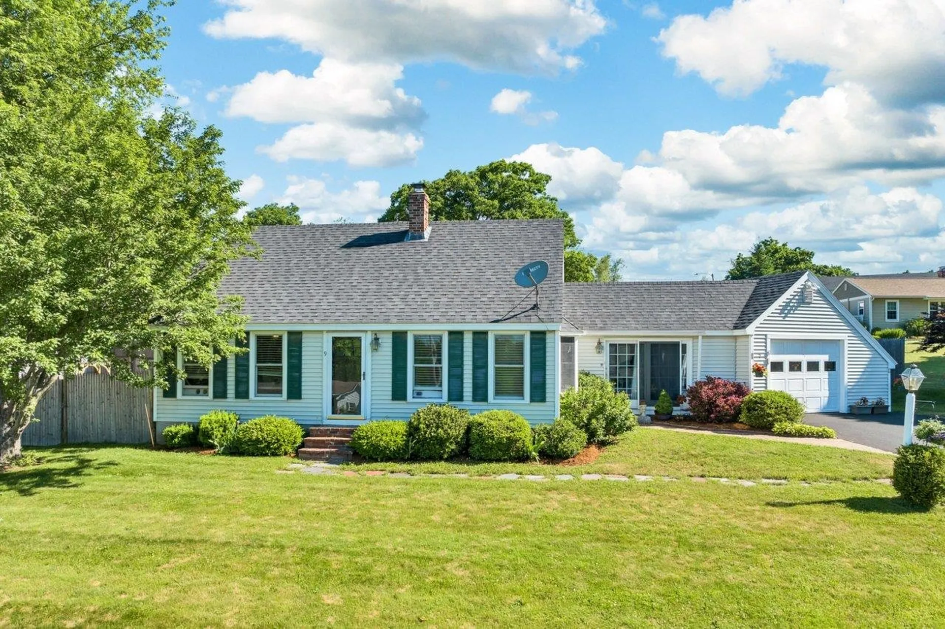 9 Old Lakeview Terrace Wolfeboro NH 03894