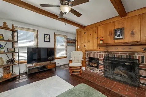 9 Old Lakeview Terrace Wolfeboro NH 03894