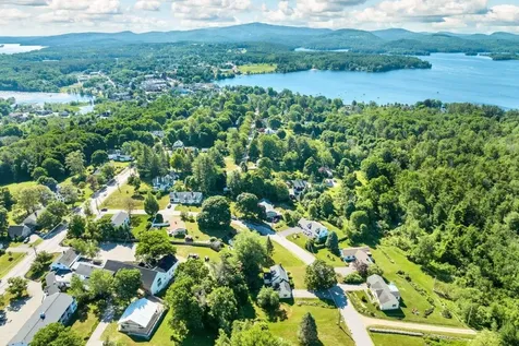 9 Old Lakeview Terrace Wolfeboro NH 03894