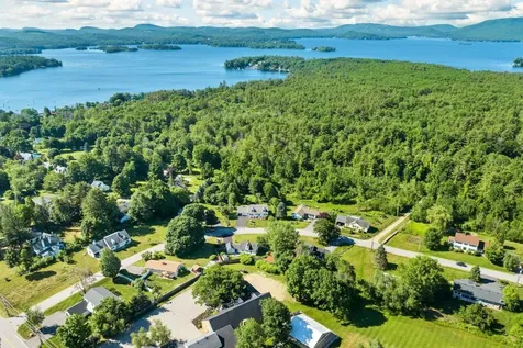 9 Old Lakeview Terrace Wolfeboro NH 03894