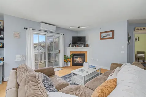 162 South Main Street Stowe VT 05672