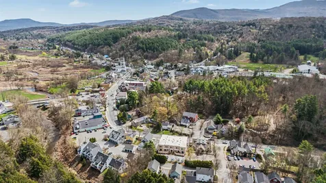 162 South Main Street Stowe VT 05672