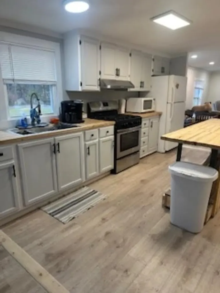 53 South Road Arlington VT 05252