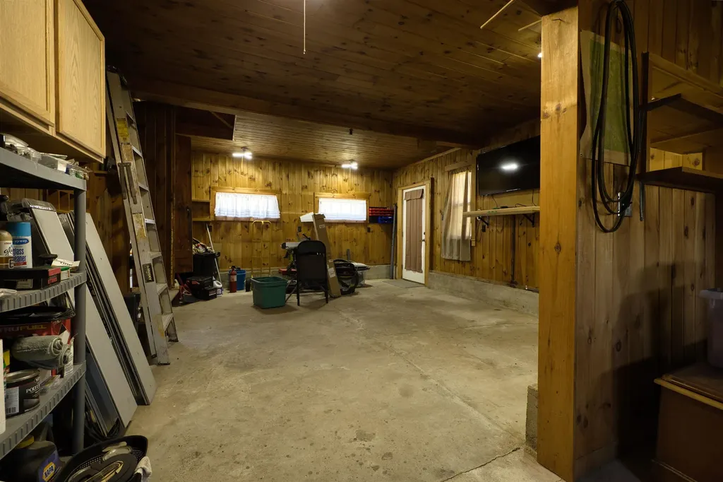1533 Province Lake Road Effingham NH 03882