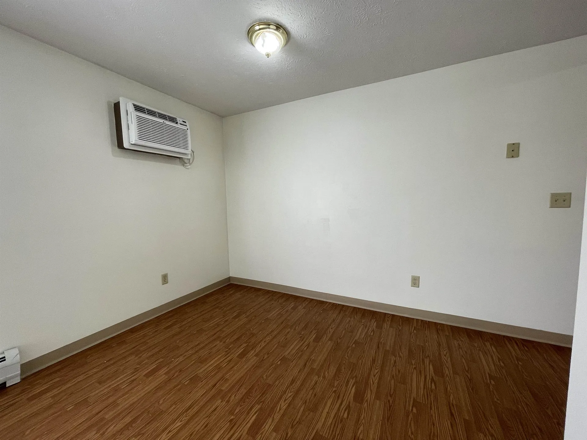 3951 Old Brown Avenue Manchester NH 03105