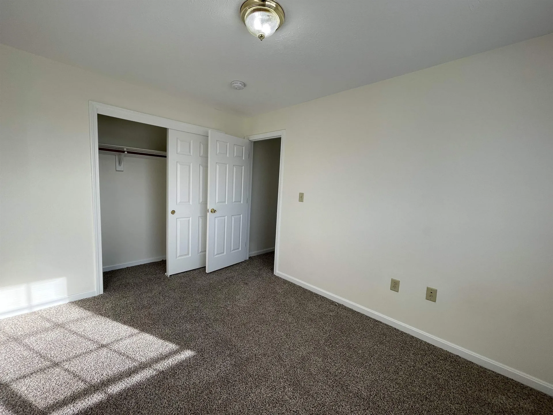 3951 Old Brown Avenue Manchester NH 03105