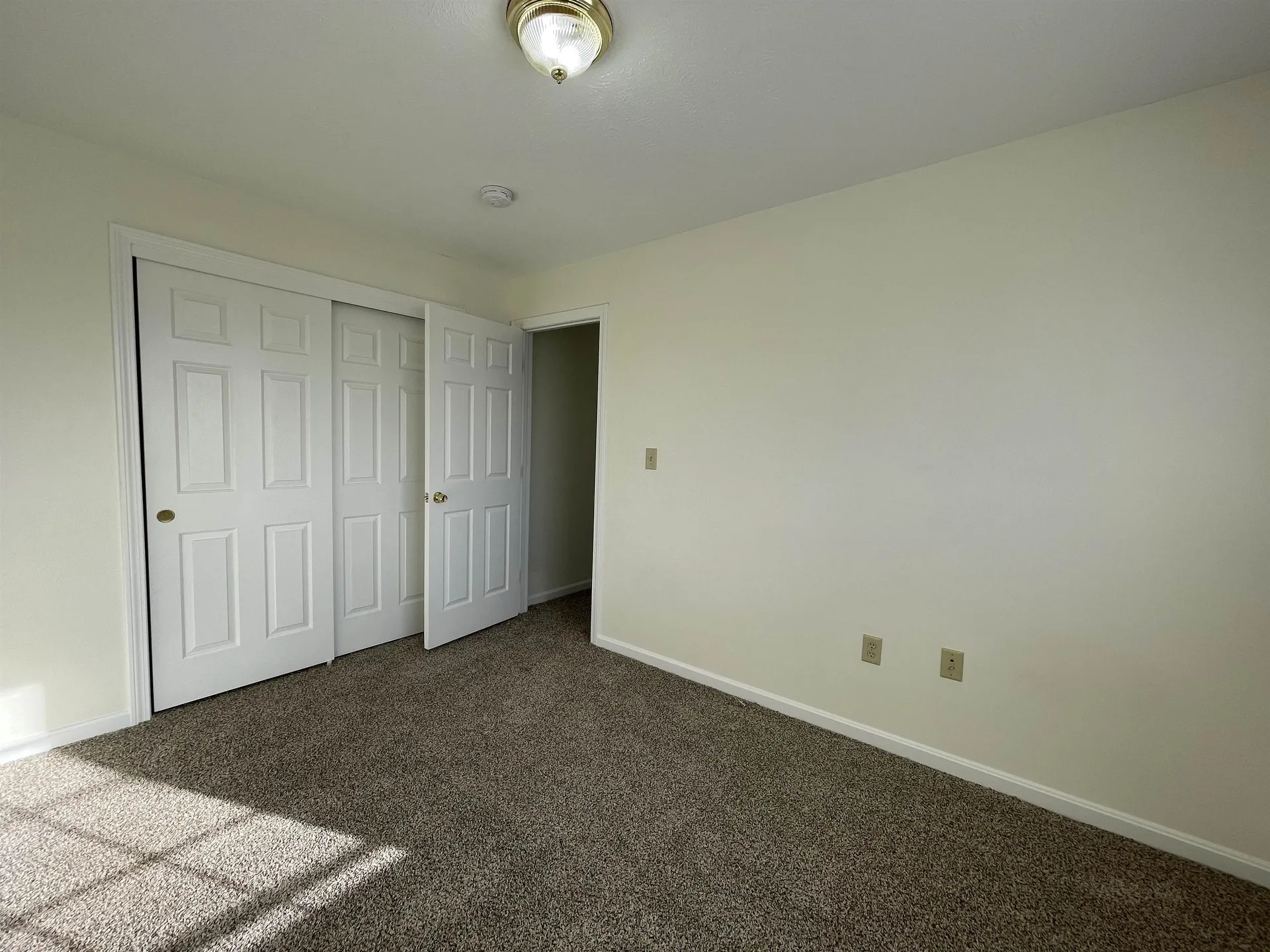 3951 Old Brown Avenue Manchester NH 03105