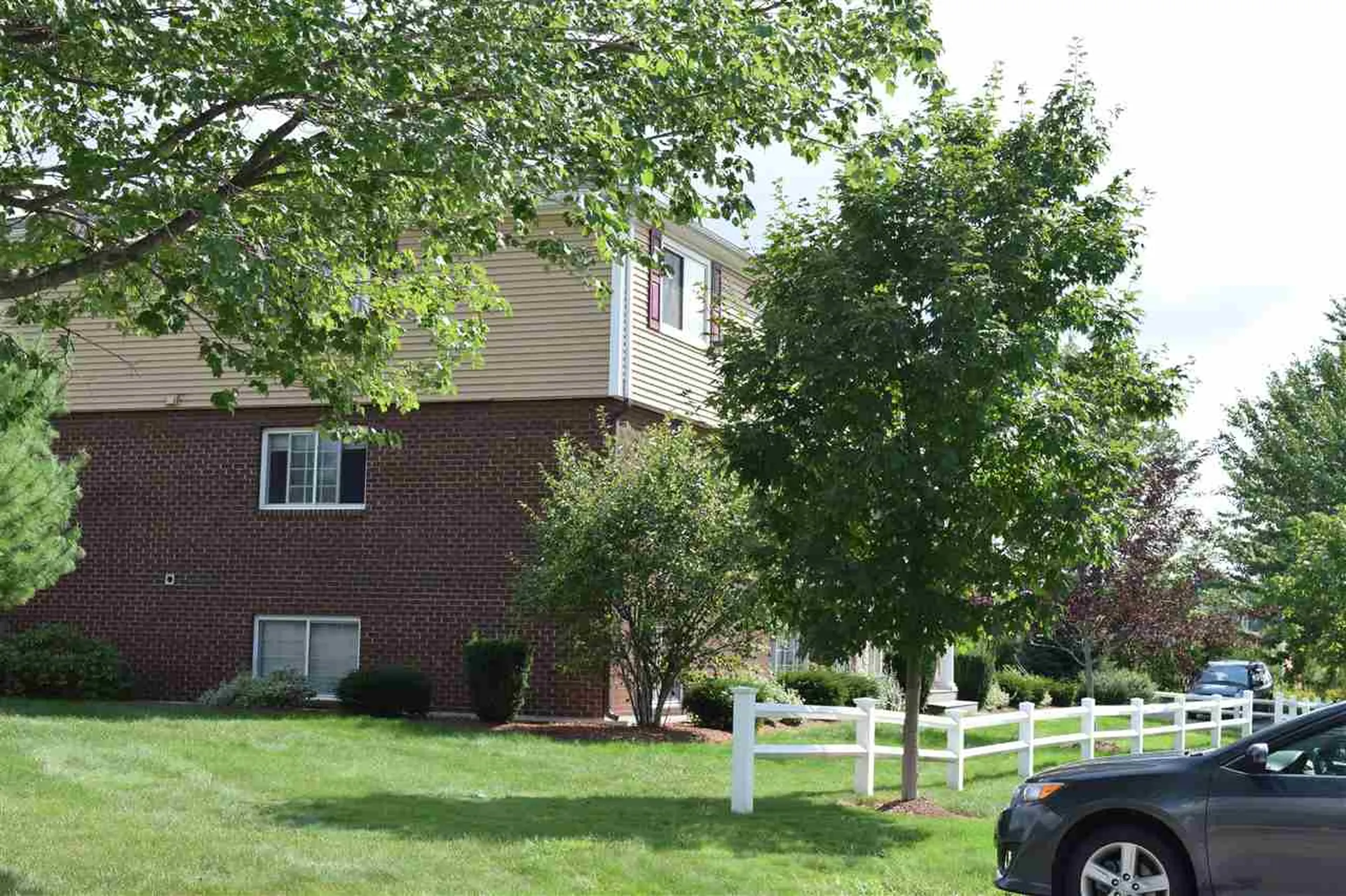 3951 Old Brown Avenue Manchester NH 03105
