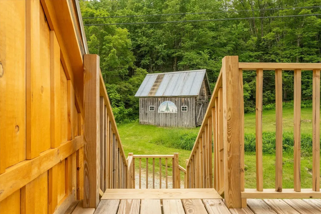 1595 Healdville Road Mount Holly VT 05758