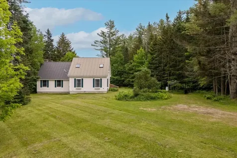 1595 Healdville Road Mount Holly VT 05758