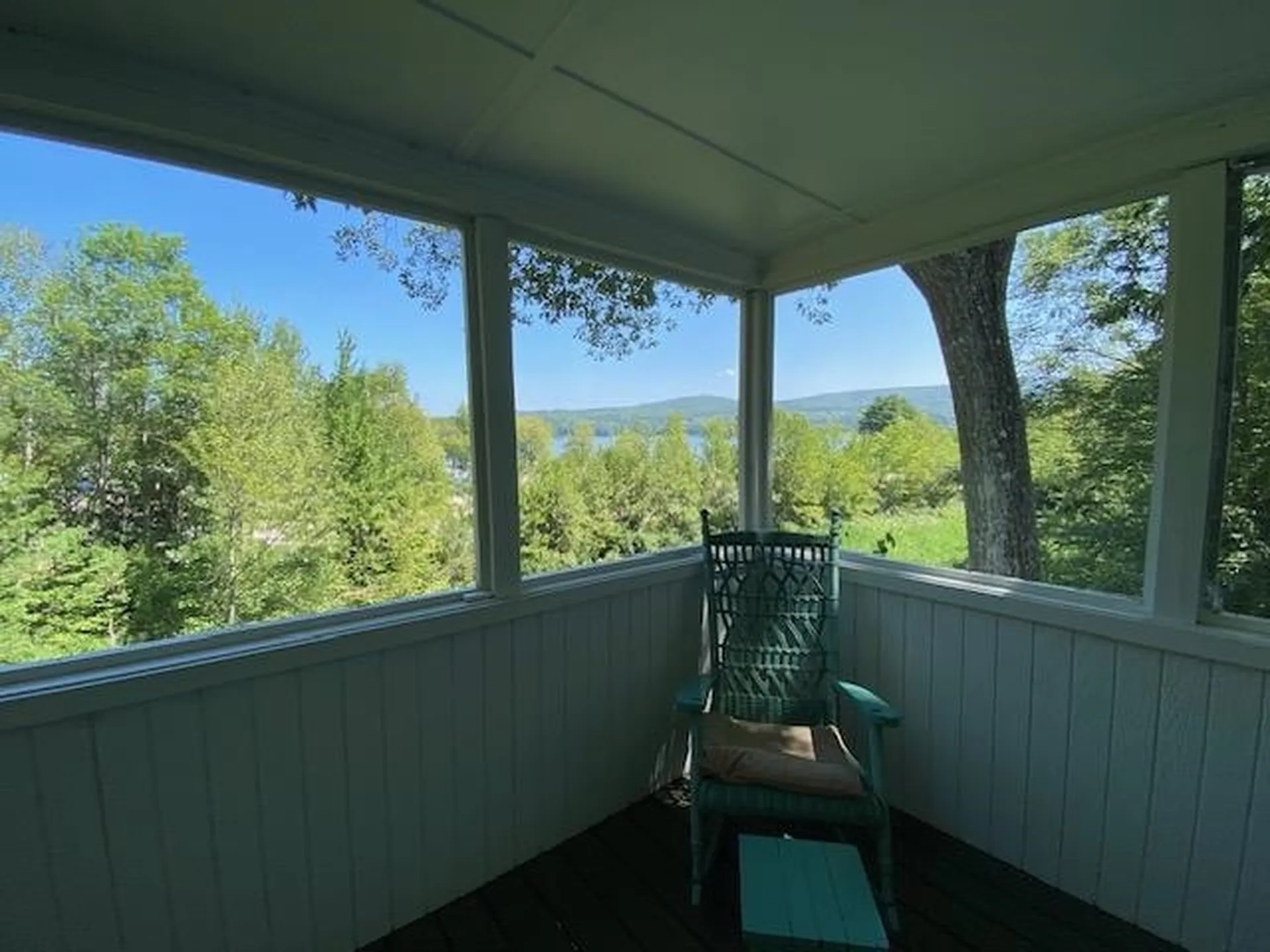 21 Hospitality Way Newbury NH 03255