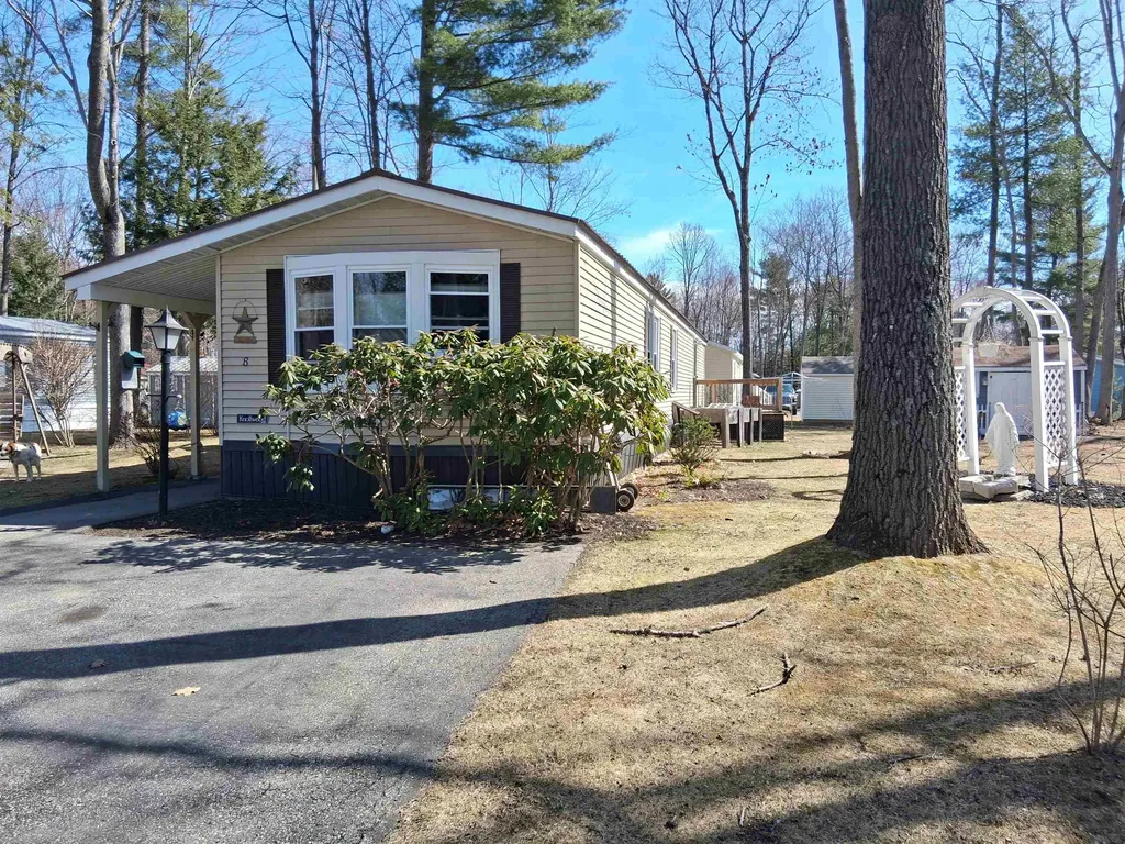 8 Cheryl Drive Concord NH 03303