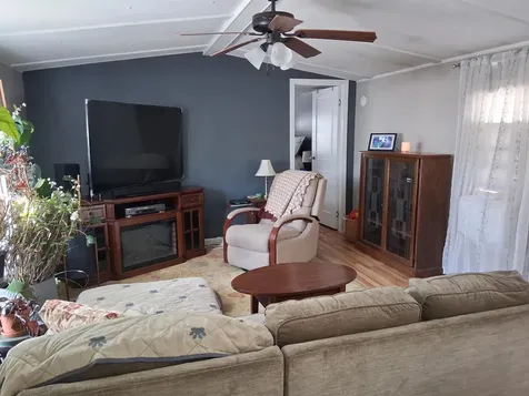 8 Cheryl Drive Concord NH 03303