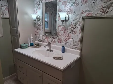 8 Cheryl Drive Concord NH 03303