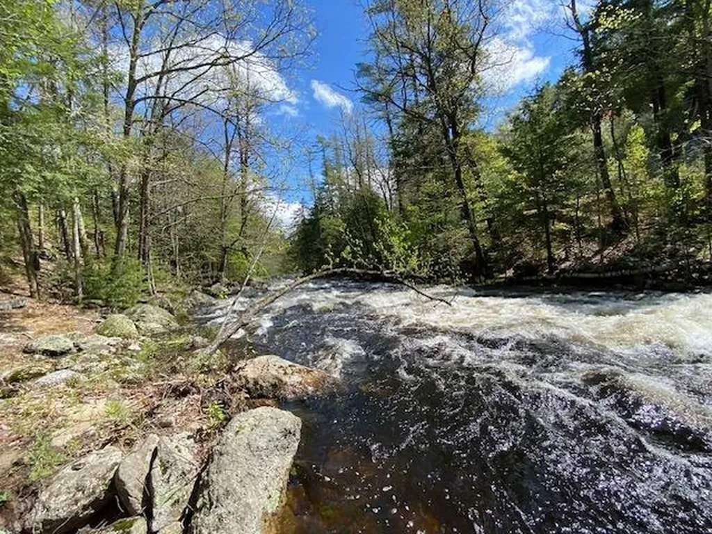 86 Route 103 Sutton NH 03260