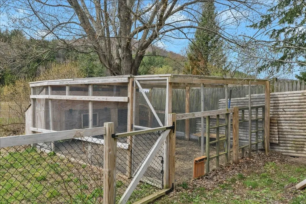 4804 Main Road Huntington VT 05462
