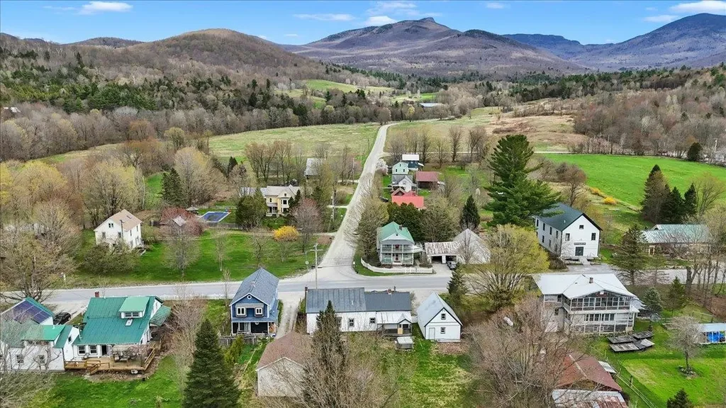 4804 Main Road Huntington VT 05462