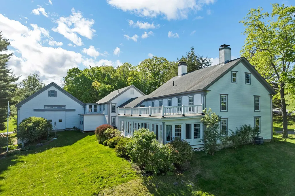14 Curtis Road Gilford NH 03249