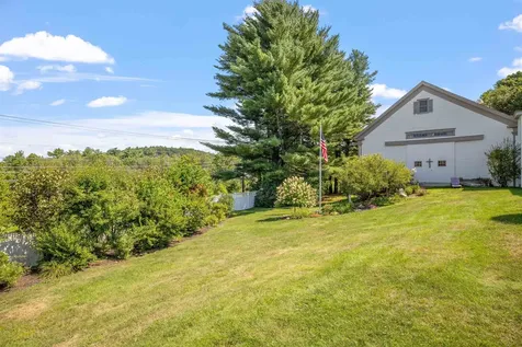 14 Curtis Road Gilford NH 03249