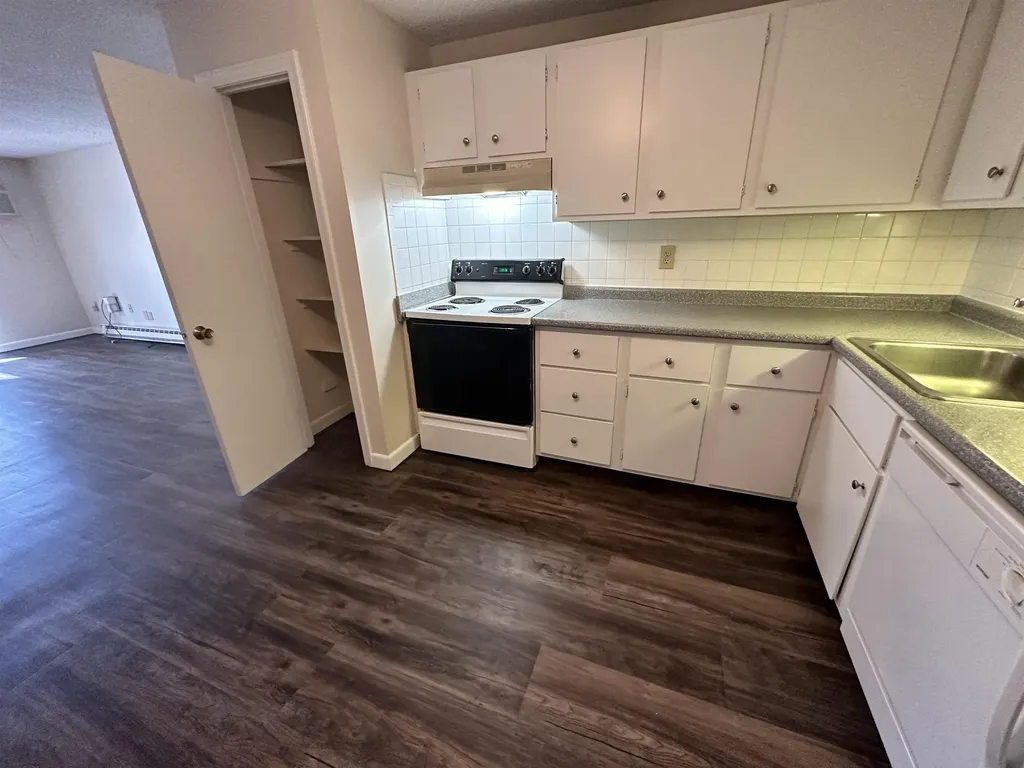 29 Capron Road Milford NH 03055