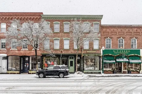 15 Central Street Woodstock VT 05091