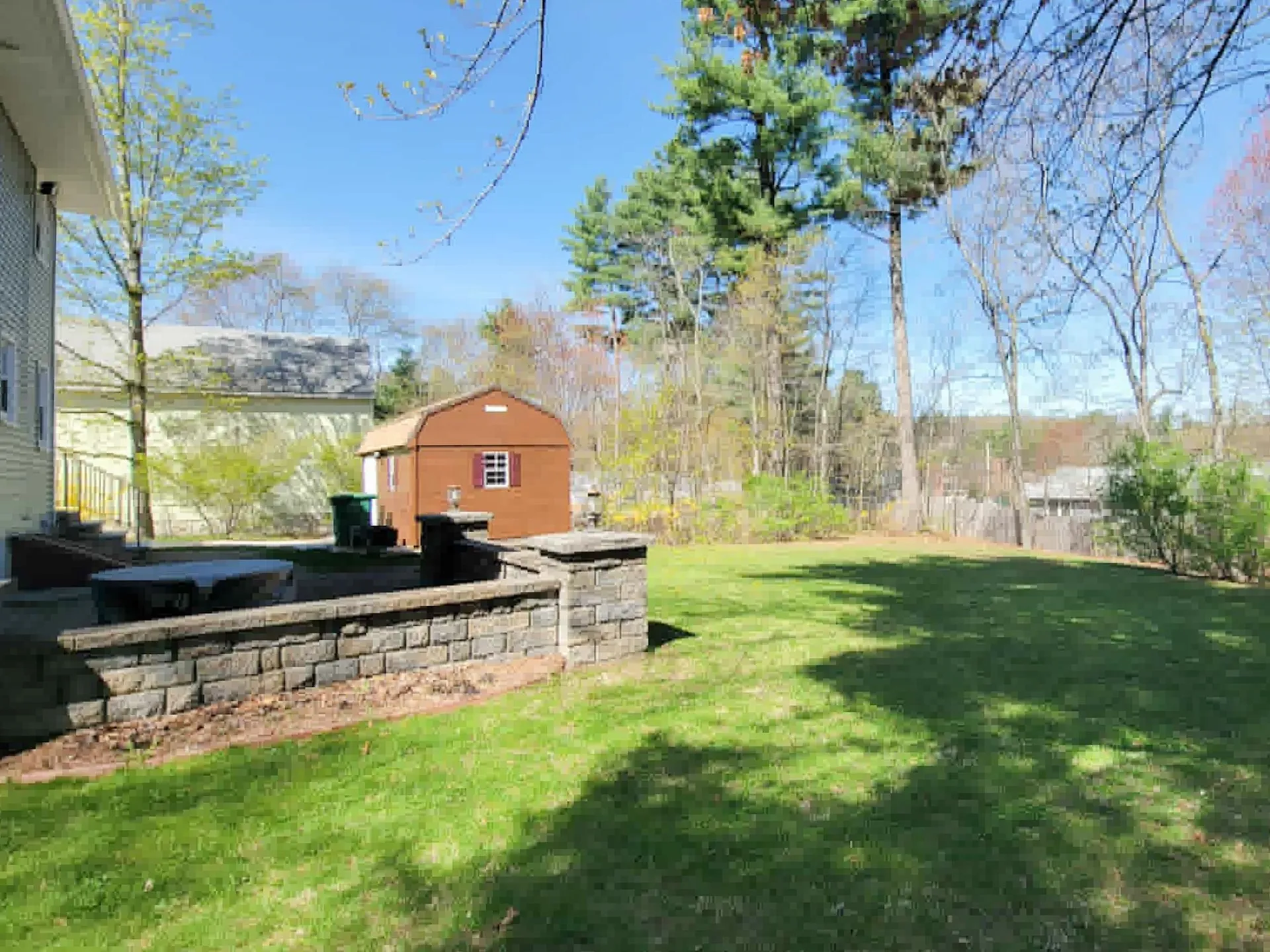 10 Cambridge Road Nashua NH 03062