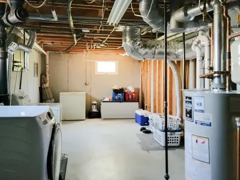 10 Cambridge Road Nashua NH 03062