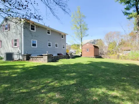 10 Cambridge Road Nashua NH 03062