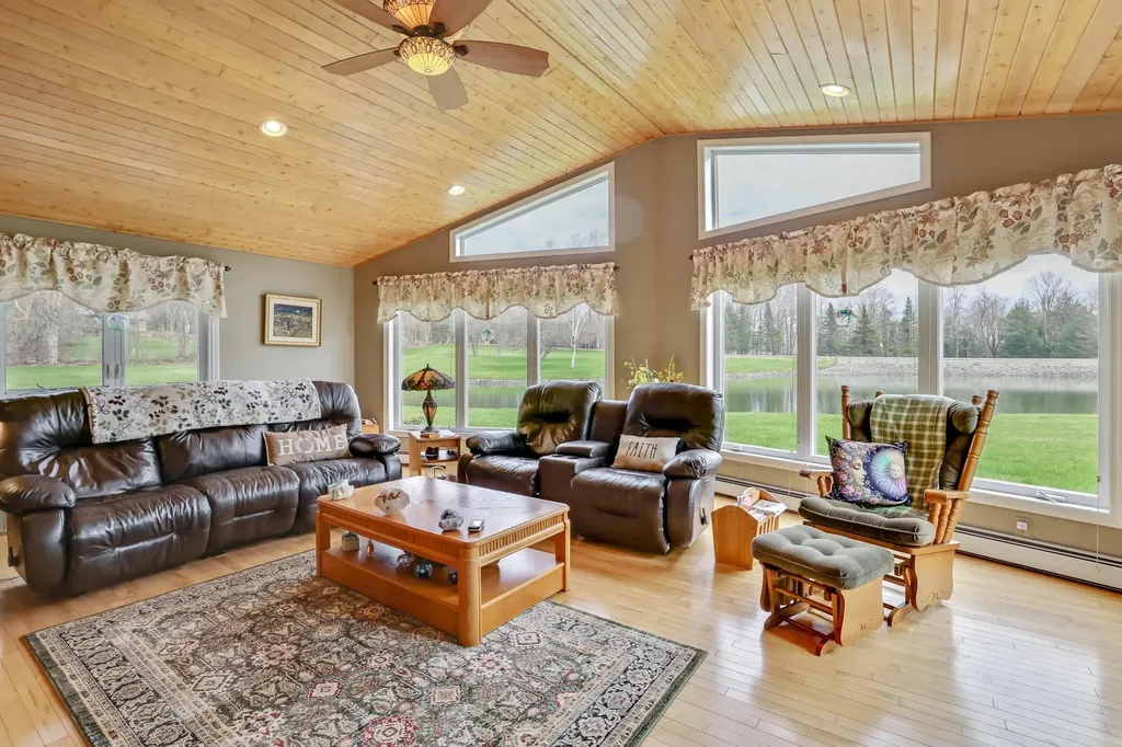 348 Maple Ridge Coventry VT 05825
