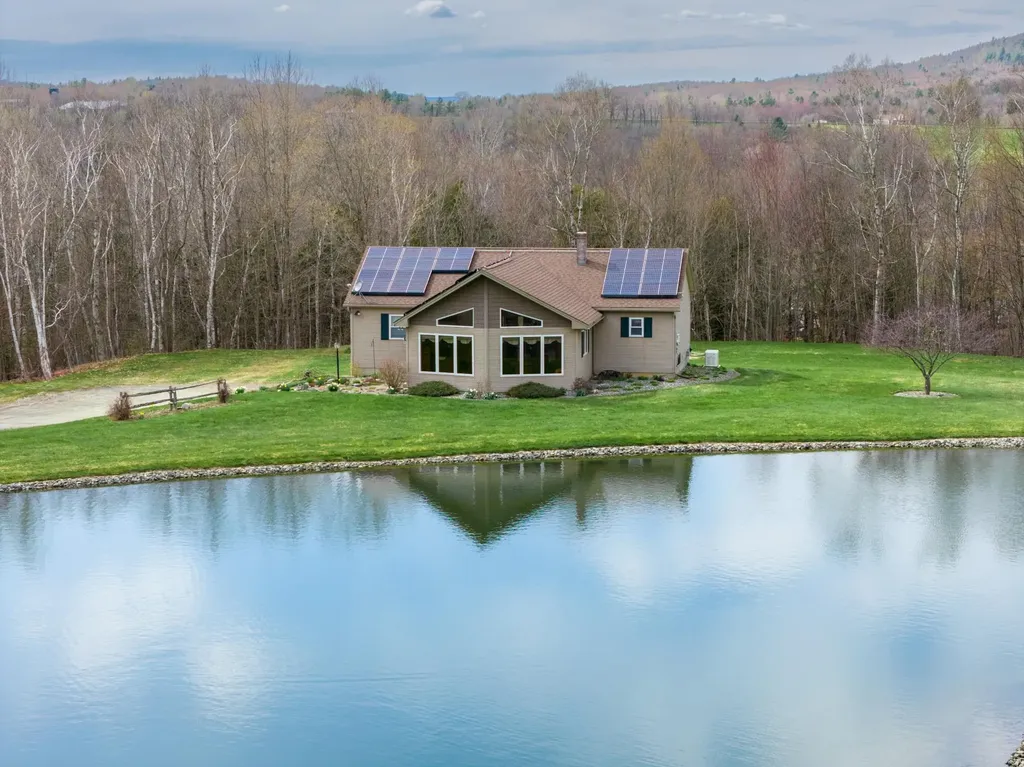 348 Maple Ridge Coventry VT 05825