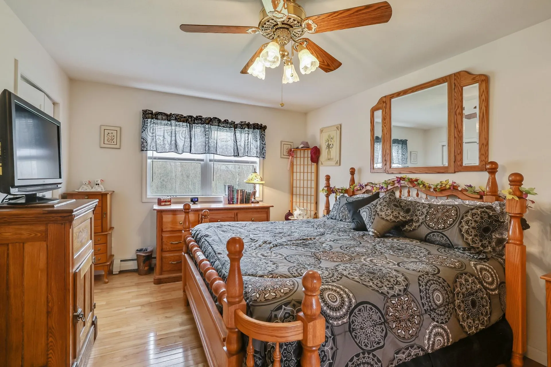 348 Maple Ridge Coventry VT 05825